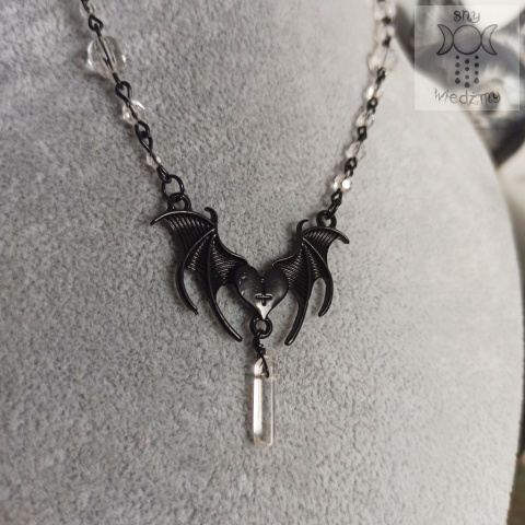Naszyjnik Crystal Bat Nietoperz kryształ górski Naszyjnik Crystal Bat Nietoperz kryształ górski