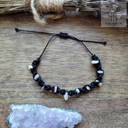 Makramowa bransoletka 10 kamieni różowy peruwiański andyjski amulet witch makrama