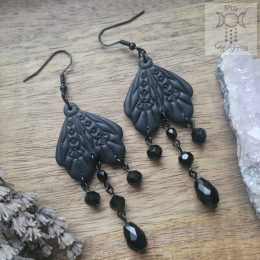 Kolczyki Dark Moth Ćma Ćmy modelina kryształki