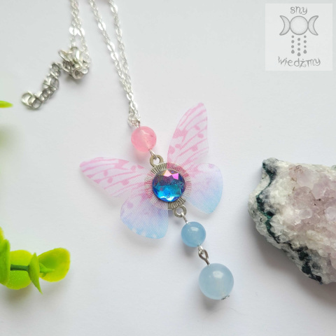 Naszyjnik Motylek błękit & róż Fairy alternative witchy jadeit Naszyjnik Motylek błękit & róż Fairy alternative witchy jadeit