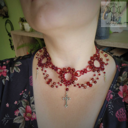Kolia Marianna burgungowa Bordo krwawa Bloody krzyże cross