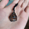 Opal Boulder naszyjnik makrama makramowy