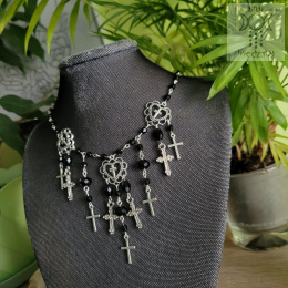 Naszyjnik Cross Heart kryształki krzyże goth gothic