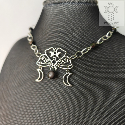 Moth Chain choker naszyjnik obsydian srebrzysty triple moon Moth Chain choker naszyjnik obsydian srebrzysty triple moon