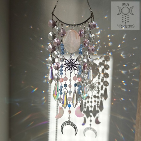 Łapacz Słońca Ayria kryształki Sun Moon Aurora zajączki Agat kwarc różowy girlanda świetlna Łapacz Słońca Ayria kryształki Sun Moon Aurora zajączki Agat kwarc różowy girlanda świetlna