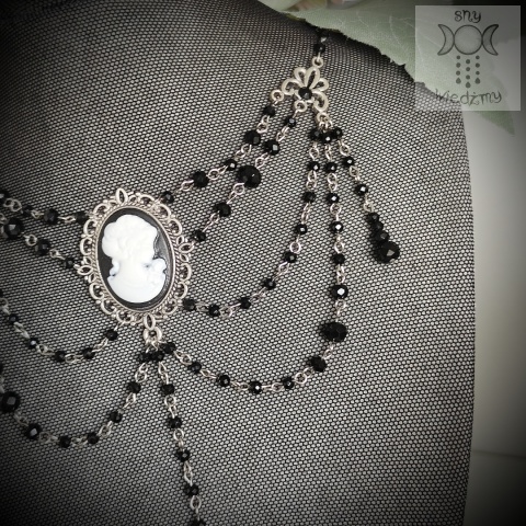 Kolia Classic Cameo kryształki goth gothic victorian kamea