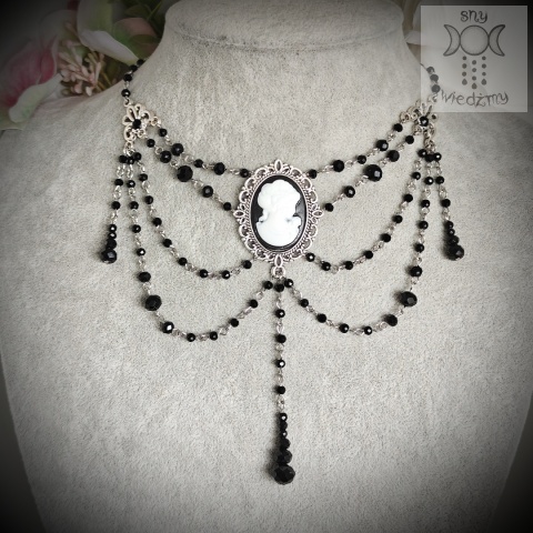 Kolia Classic Cameo kryształki goth gothic victorian kamea