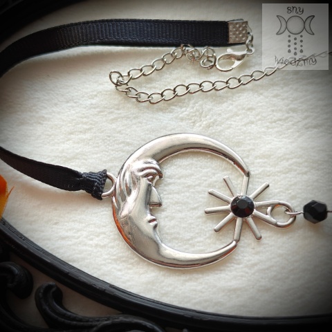 Choker Unique Moon kryształki