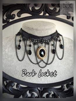 Kolia Dark Locket choker koronka kryształki sekretnik goth gothic