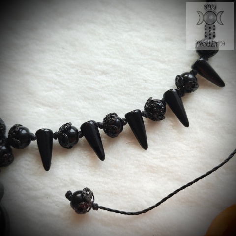Naszyjnik Crystal Spike cross ćwieki kolce kły