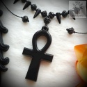 Naszyjnik Crystal Spike Ankh ćwieki kolce kły