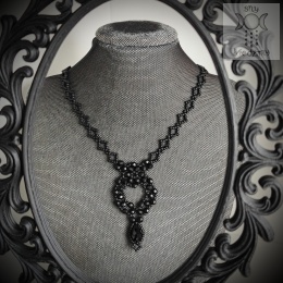Naszyjnik Satin Dark koraliki goth gothic victorian beading