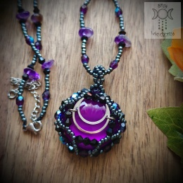 Naszyjnik Velvet Luna ametyst ciemny fioletowy księżyc beading